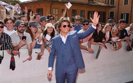 Tom Cruise has three ex-wives and many ex-girlfriends. 